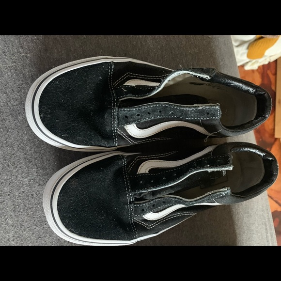 Black vans - Picture 1 of 4